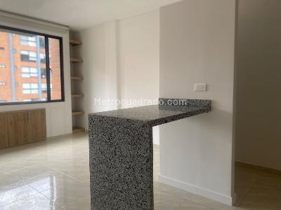 Apartamento de 1 alcoba en venta en Javeriana, Bogotá, 37 m² · foto 4 de 15