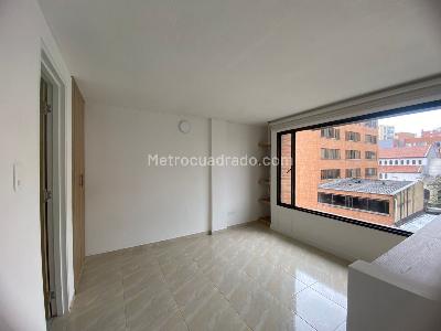 Apartamento de 1 alcoba en venta en Javeriana, Bogotá, 37 m² · foto 10 de 15