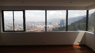 Apartamento en venta en Chico Alto, Bogotá · foto 2 de 17