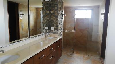 Apartamento en venta en Chico Alto, Bogotá · foto 5 de 17