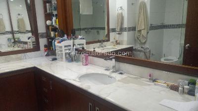Apartamento en arriendo en Roasales Bella Vista, Bogotá · foto 17 de 20