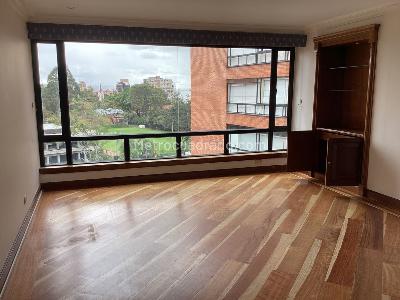 Apartamento de 4 alcobas en venta en El Nogal, Bogotá, 311 m² · foto 5 de 17