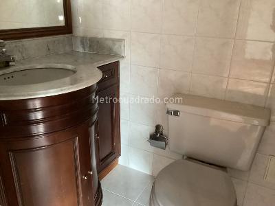 Apartamento de 4 alcobas en venta en El Nogal, Bogotá, 311 m² · foto 13 de 17