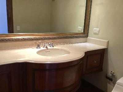 Apartamento de 4 alcobas en venta en El Nogal, Bogotá, 311 m² · foto 14 de 17