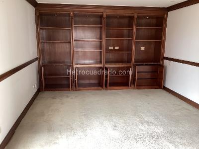 Apartamento de 4 alcobas en venta en El Nogal, Bogotá, 311 m² · foto 17 de 17