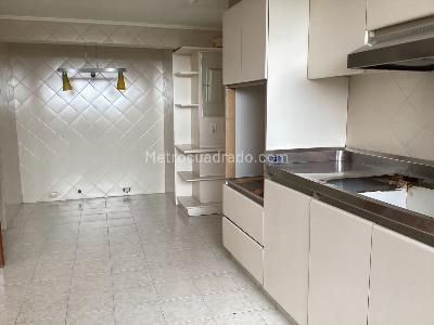 Apartamento de 4 alcobas en venta en El Nogal, Bogotá, 311 m² · foto 11 de 17