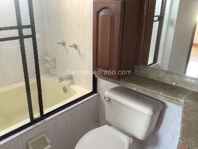 Apartamento de 3 alcobas en venta en Colina Campestre, Bogotá, 129 m² · foto 14 de 20