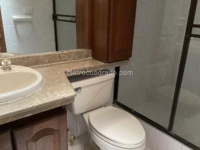 Apartamento de 3 alcobas en venta en Colina Campestre, Bogotá, 129 m² · foto 18 de 20