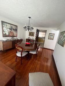 Casa de 5 alcobas en venta en Contador Country, Bogotá, 218 m² · foto 14 de 20