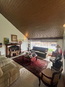 Casa de 5 alcobas en venta en Contador Country, Bogotá, 218 m² · foto 16 de 20