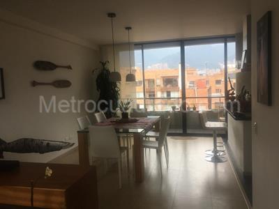 Apartamento de 3 alcobas en venta en Virrey Antiguo, Bogotá, 190 m² · foto 3 de 20