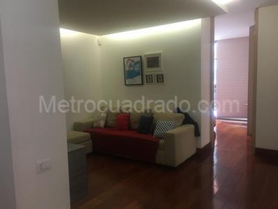 Apartamento de 3 alcobas en venta en Chico Virrey, Bogotá, 288 m² · foto 14 de 19