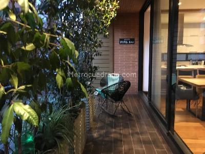 Apartamento de 2 alcobas en venta en Chico Virrey, Bogotá, 130 m² · foto 12 de 20