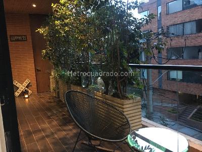 Apartamento de 2 alcobas en venta en Chico Virrey, Bogotá, 130 m² · foto 9 de 20