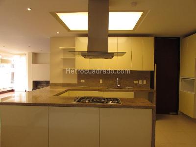 Apartamento en venta en Santa Ana Oriental, Bogotá · foto 2 de 19