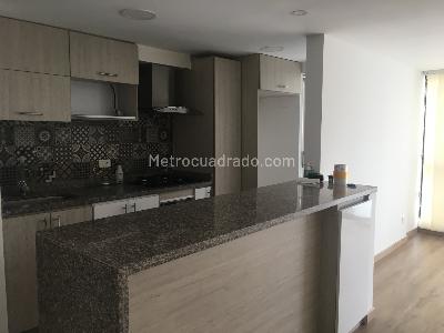 Apartamento de 3 alcobas en venta en Belmira Acacias, Bogotá, 66 m² · foto 2 de 16