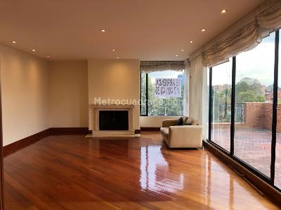 Apartamento en venta en Chico Navarra, Bogotá · foto 3 de 19