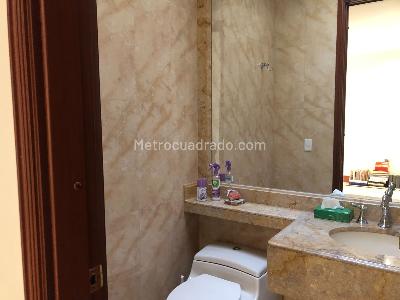 Apartamento en venta en Chico Navarra, Bogotá · foto 8 de 19