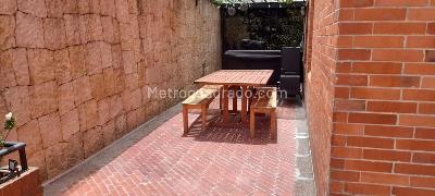 Apartamento de 3 alcobas en venta en Santa Barabara Oriental, Bogotá, 240 m² · foto 5 de 11