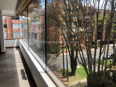 Apartamento de 3 alcobas en venta en Chico, Bogotá, 250 m² · foto 11 de 18