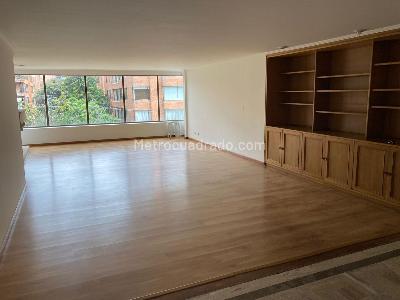 Apartamento de 3 alcobas en venta en Chico, Bogotá, 250 m² · foto 6 de 18