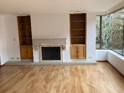 Apartamento de 3 alcobas en venta en Chico, Bogotá, 250 m² · foto 8 de 18
