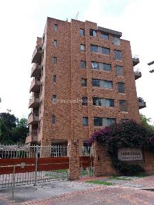 Apartamento de 3 alcobas en arriendo en Colina Atenas, Bogotá, 270 m² · foto 18 de 20