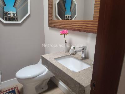 Casa de 4 alcobas en venta en Santa Ana Oriental Usaquen, Bogotá, 400 m² · foto 4 de 20
