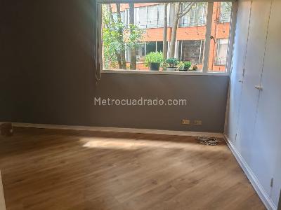 Apartamento de 1 alcoba en arriendo en Los Rosales, Bogotá, 50 m² · foto 6 de 9
