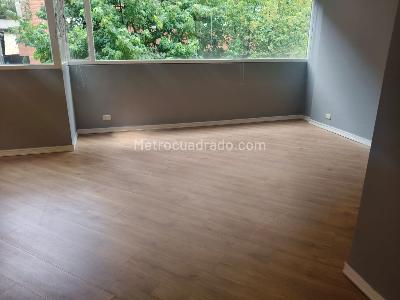Apartamento de 1 alcoba en arriendo en Los Rosales, Bogotá, 50 m² · foto 4 de 9