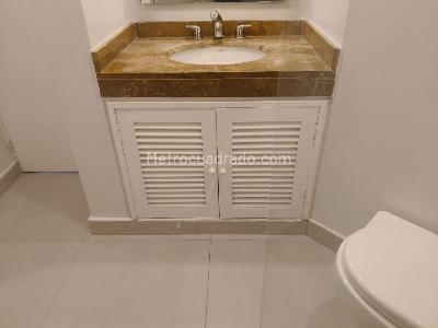 Apartamento de 1 alcoba en arriendo en Los Rosales, Bogotá, 50 m² · foto 8 de 9