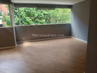 Apartamento de 1 alcoba en arriendo en Los Rosales, Bogotá, 50 m² · foto 2 de 9