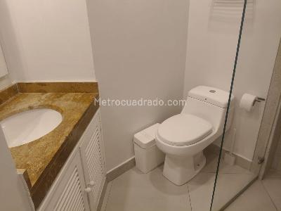 Apartamento de 1 alcoba en arriendo en Los Rosales, Bogotá, 50 m² · foto 9 de 9