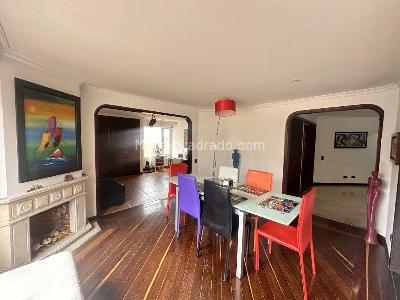 Apartamento en venta en Santa Paula, Bogotá · foto 2 de 19