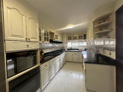 Apartamento en venta en Santa Paula, Bogotá · foto 7 de 19
