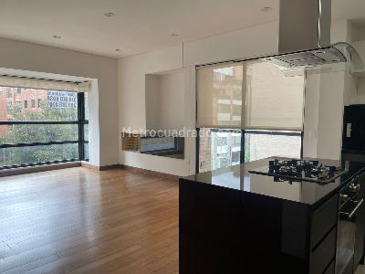 Apartamento de 2 alcobas en venta en Chico Virrey, Bogotá, 104 m² · foto 3 de 20