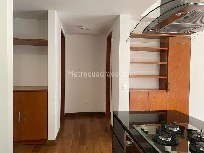 Apartamento de 2 alcobas en venta en Chico Virrey, Bogotá, 104 m² · foto 17 de 20