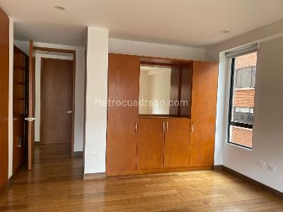 Apartamento de 2 alcobas en venta en Chico Virrey, Bogotá, 104 m² · foto 20 de 20