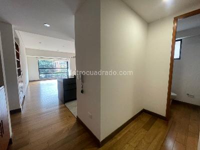 Apartamento de 2 alcobas en venta en Chico Virrey, Bogotá, 104 m² · foto 12 de 20