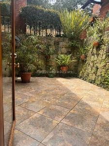 Casa de 3 alcobas en venta en Sierras Del Moral, Bogotá, 300 m² · foto 2 de 20