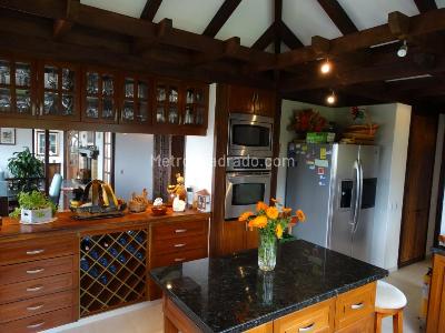 Casa de 5 alcobas en venta en Sindamanoy, Chía, 614 m² · foto 8 de 20