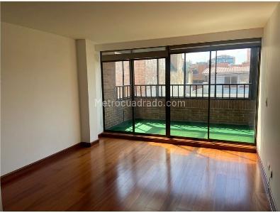 Apartamento de 3 alcobas en arriendo en Chico, Bogotá, 204 m² · foto 15 de 16