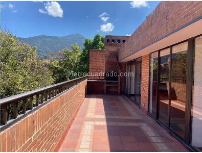 Apartamento de 3 alcobas en arriendo en Chico, Bogotá, 204 m² · foto 5 de 16