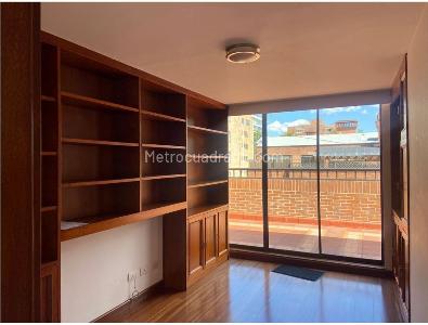 Apartamento de 3 alcobas en arriendo en Chico, Bogotá, 204 m² · foto 8 de 16