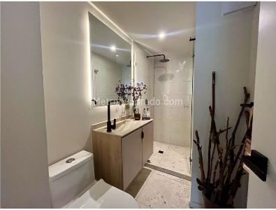 Apartamento de 2 alcobas en venta en Chico Central, Bogotá, 108 m² · foto 15 de 16