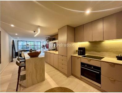 Apartamento de 2 alcobas en venta en Chico Central, Bogotá, 108 m² · foto 4 de 16