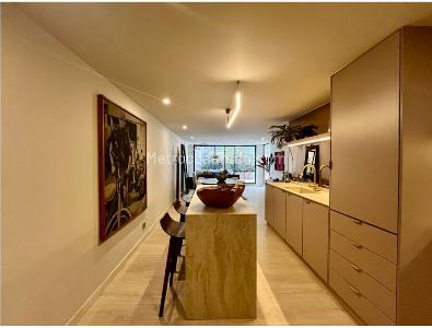 Apartamento de 2 alcobas en venta en Chico Central, Bogotá, 108 m² · foto 5 de 16