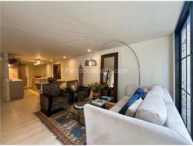 Apartamento de 2 alcobas en venta en Chico Central, Bogotá, 108 m² · foto 9 de 16