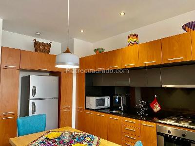 Apartamento de 2 alcobas en venta en Chico Reservado, Bogotá, 78 m² · foto 3 de 19