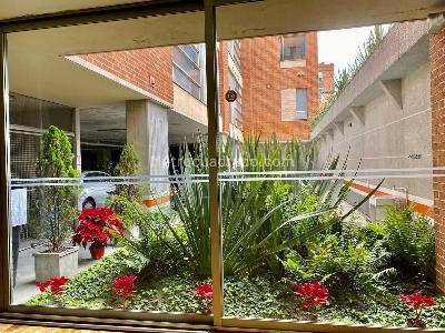 Apartamento de 2 alcobas en venta en Chico Reservado, Bogotá, 78 m² · foto 18 de 19